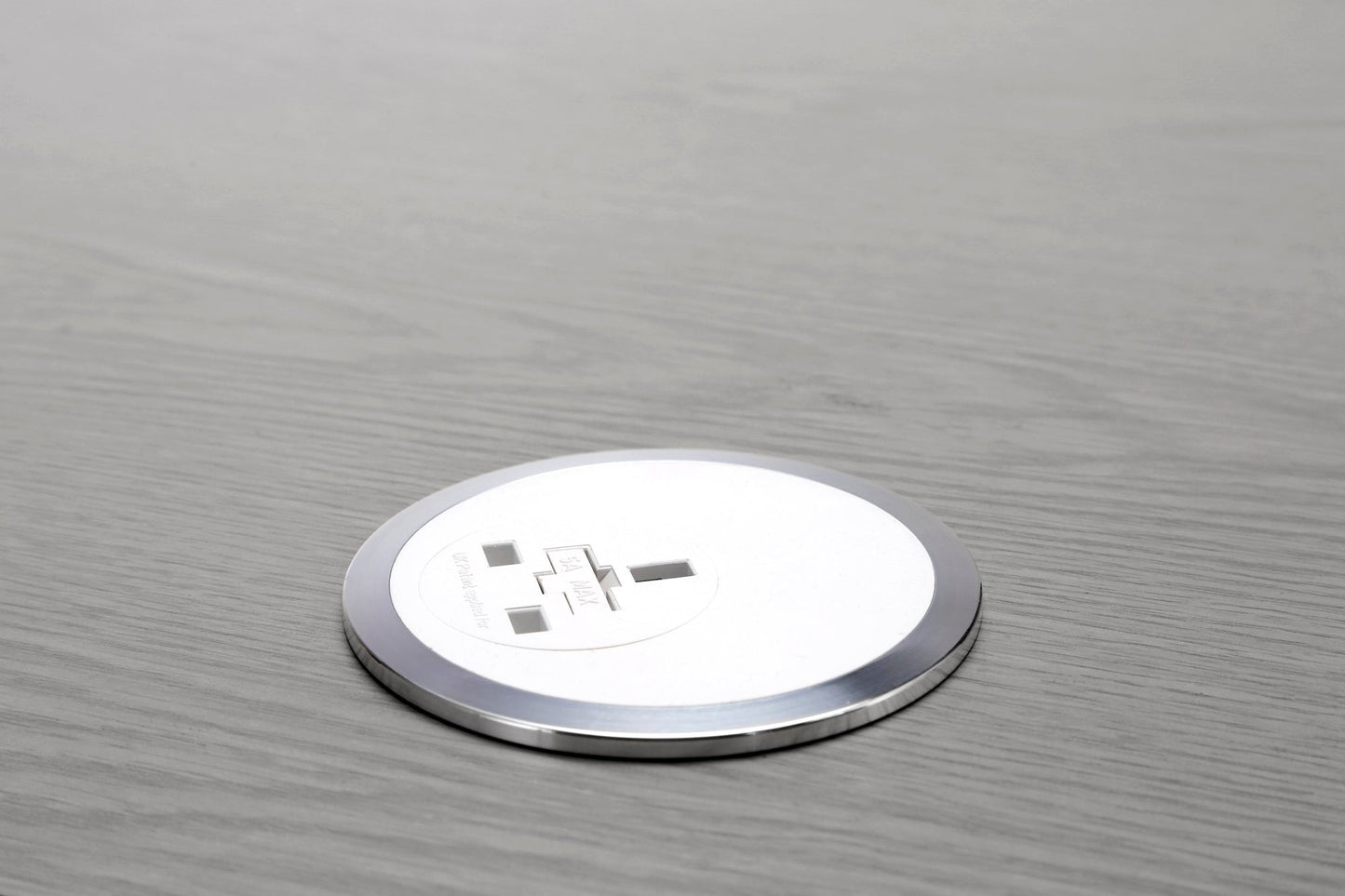 Impulse Port-EL 1 x UK Socket